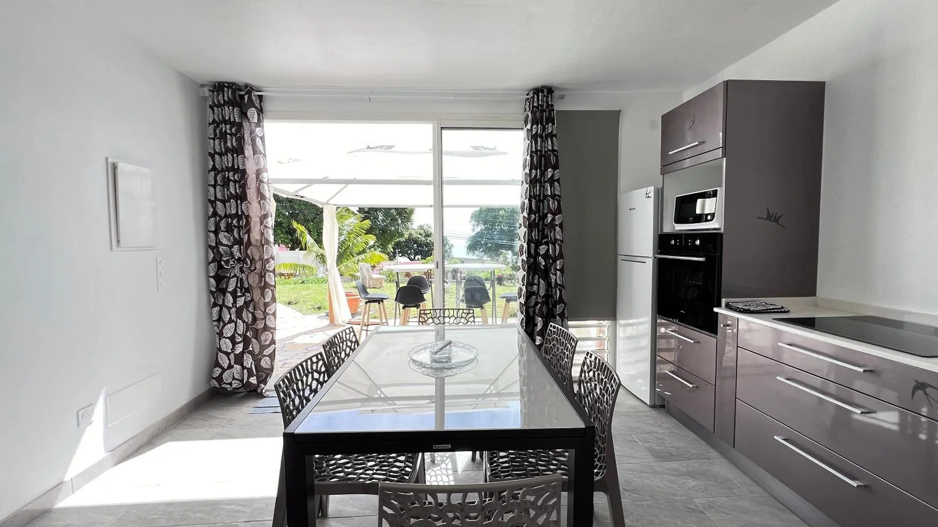 Elegant Appartement T3 Chataigne : Spacieux Sainte-Luce Apartment